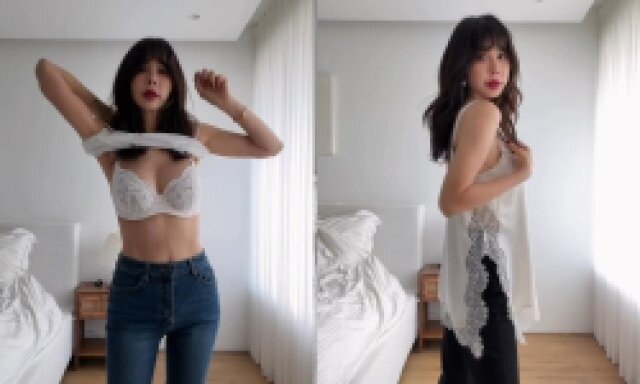 50세 김준희, 란제리도 일상처럼…군살 제로