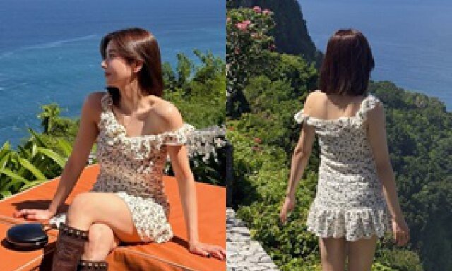 권은비, 오프숄더 입고 발리 나들이…직각 어깨 ‘눈길’