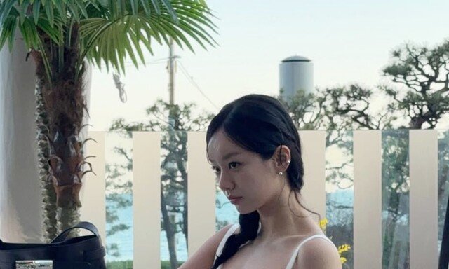 혜리, 벌써 여름이네…뷔스티에 드레스로 뽐낸 슬림 몸매 [DA★]