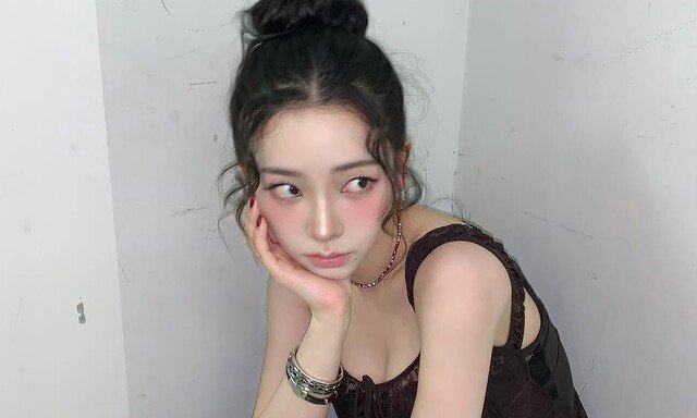 카리나, 블랙 시스루에 숨멎 비주얼…고혹미 ‘눈길’ [DA★]
