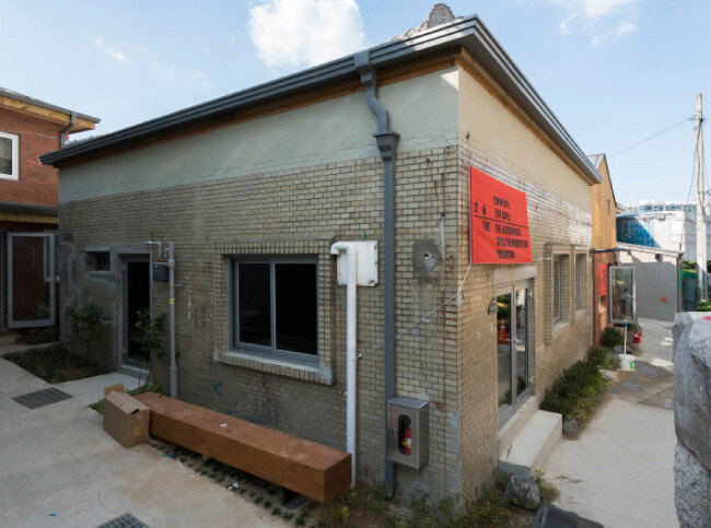 서울의 옛 골목길에서 쉽게 만날 수 있었던 단층 슬라브집. [건축사무소 기오헌 제공]