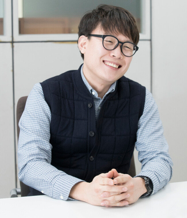 한국인 최초 난민구조선장 김연식. [지호영 기자]