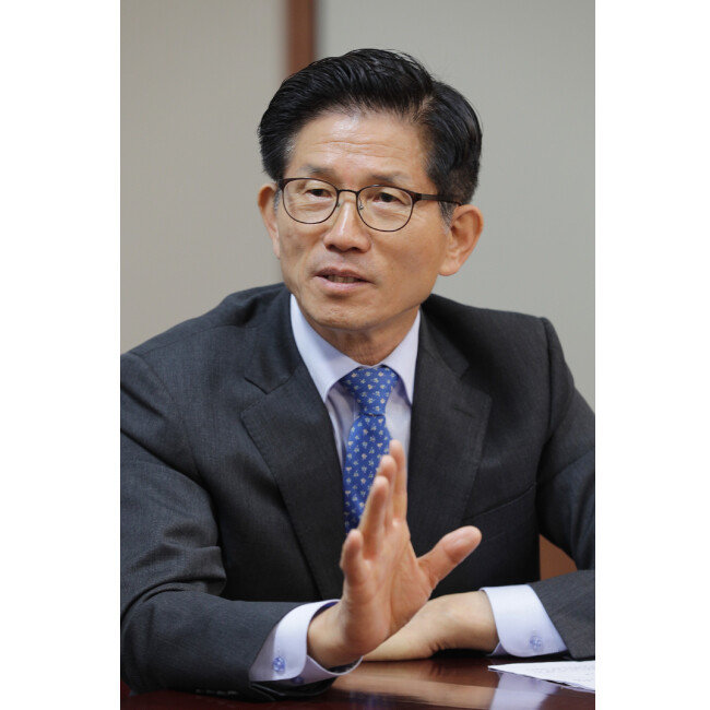 김문수 자유한국당 후보 . [박해윤 기자]