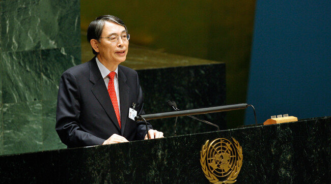 2009년 10월 30일 유엔총회에서 연설하는 나.