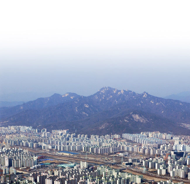 북한산, 수락산, 도봉산 등 숲세권에 자리한 상계동 인근 아파트 단지.