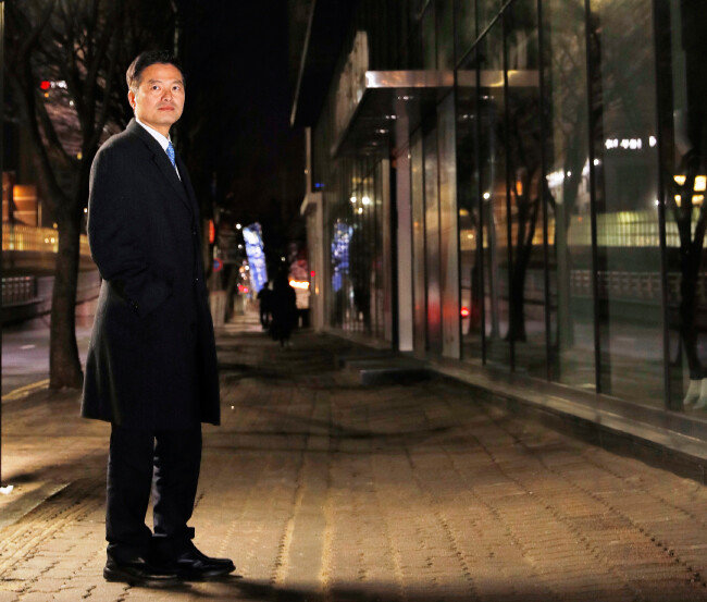 최근 경기도 용인시 죽전동에서
‘신동아’ 취재진과 만난 김태우 수사관. [홍중식 기자]