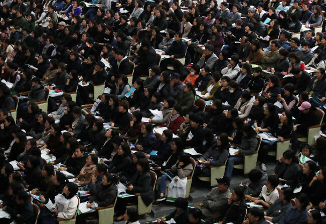 서울 강남 한 학원의 입시설명회 모습.
