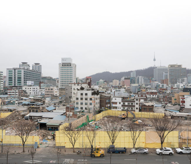 한창 철거가 진행 중인 을지로 세운3-1·4·5 구역(입정동). 해당 지역에는 아파트 등이 들어설 예정이다.