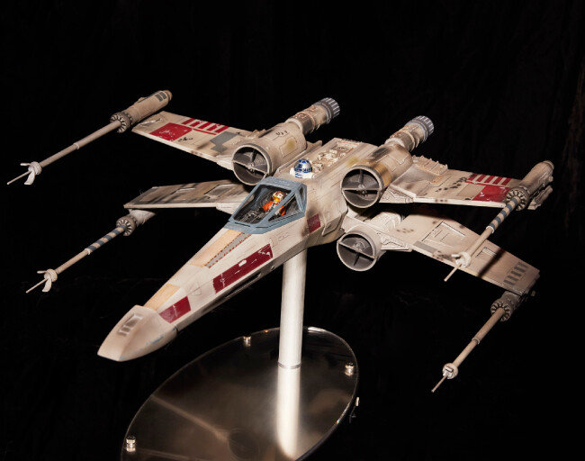 반란군 전투기 엑스-윙(X-wing).