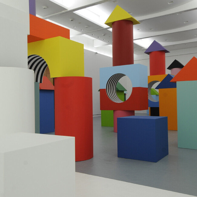스트라스부르 현대미술관 [Comme un jeu d’enfant, travail in situ, MAMCS, Strasbourg, 2014. Detail. ⓒ DB-ADAGP Paris]