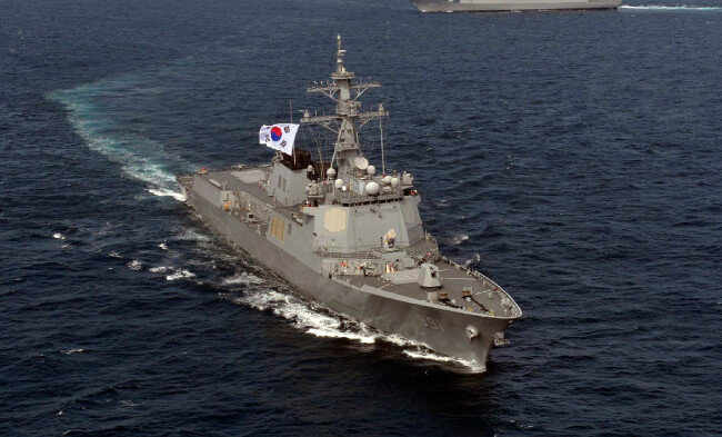 해군 이지스 구축함인 세종대왕함. [해군본부 제공]