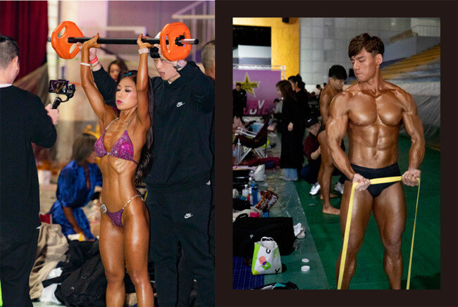 무대에 오르기 전 마지막까지 근육 만들기에 열중하고 있다. 
