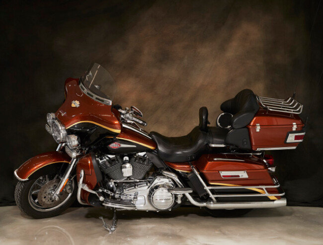  ‘Electra Glide’(2008). 