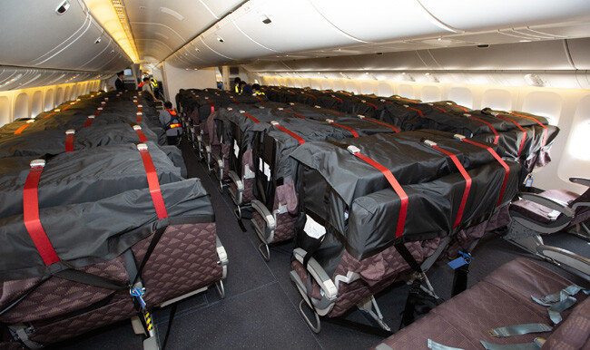 6월 11일 대한항공은 기내에 ‘카고 시트 백(cargo seat bag)’을 장착한 보잉 777 여객기로 인천국제공항에서 미국 시카고까지 화물을 운송했다. [대한항공 제공] 
