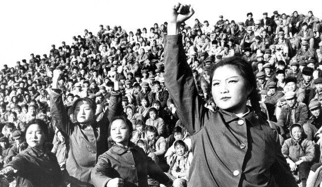 문화대혁명시절 홍위병들은 
중국에 큰 상처를 남겼다. [GettyImages]