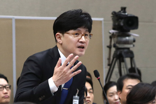 추미애 전 장관 시절 좌천됐던 한동훈 검사장이 박범계 장관이 단행할 인사에서 어느 자리로 이동할 지 관심사다. [뉴스1]