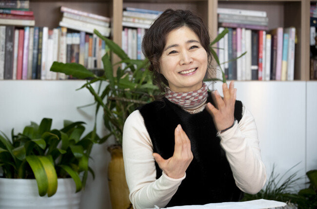오지윤 명창은 판소리의 대중화, 세계화를 위해 오페라 양식을 도입한 ‘판페라’를 처음 시도했다.[지호영 기자]