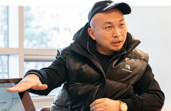 조용민 구글 매니저는 “디지털 시대에는 여러 데이터를 연결해 그 안에 담긴 ‘본질’을 꿰뚫어볼 수 있는 데이터 리터러시 역량이 필수적”이라고 말했다. [홍태식 객원기자]