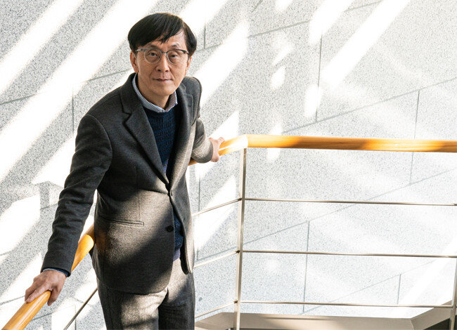 김경환 서강대 경제학과 교수는 윤석열 대선후보의 부동산 공약을 설계했다. [홍태식 기자]