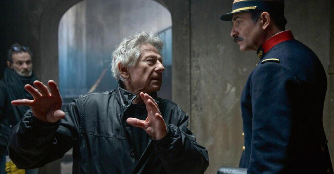 피카르 중령은 ‘드레퓌스 사건’의 진실을 알리기 위해 고군분투한다. [찬란]