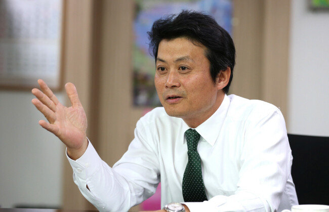 충암고 출신 중에는 김만수 전 부천시장 등 더불어민주당 정치인들도 있다. [동아DB]