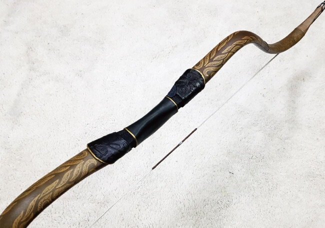 창작 활 ‘결의의 활’.