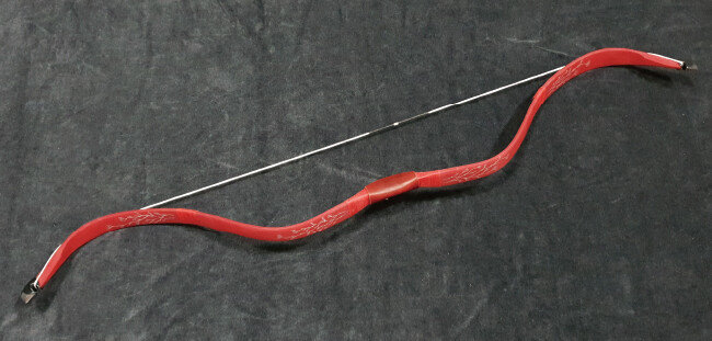 맞춤 제작한 만곡궁.