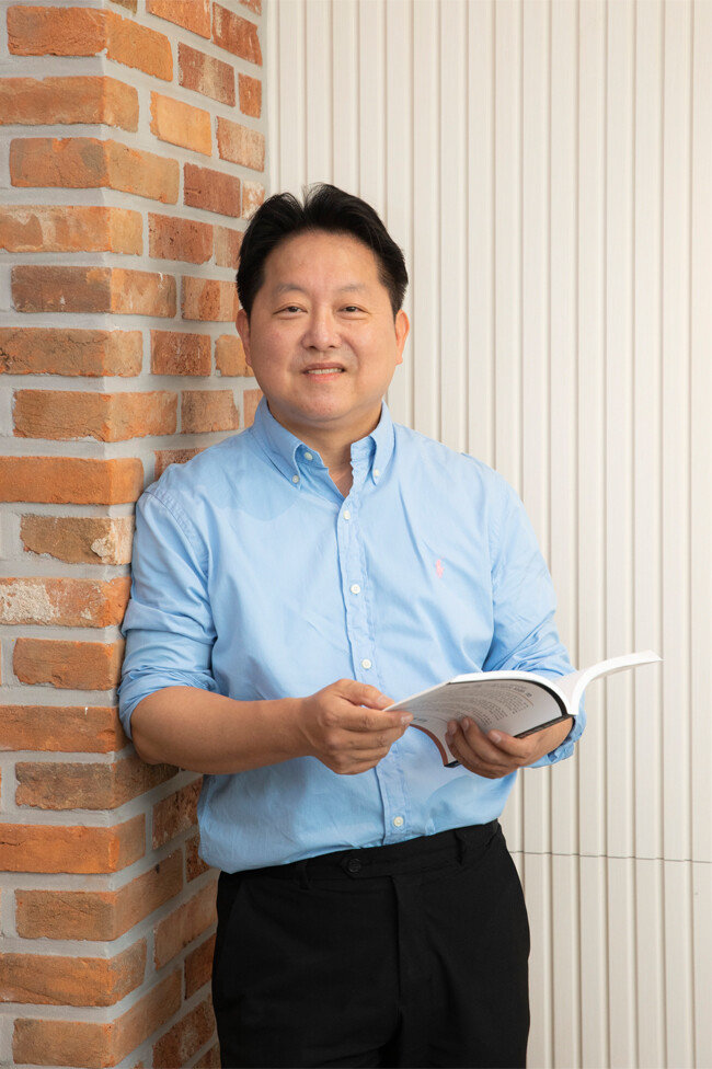 조장현 KCL건설 대표는 “원룸 건물 신축은 원룸 건물 매입보다 투자금을 절약할 수 있어 건물주를 꿈꾸는 사람이 도전해볼 만한 재테크 수단”이라고 강조했다. [조영철 기자]