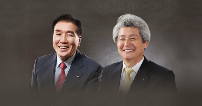 김지완 BNK금융지주 전 회장(왼쪽).김태오 DGB금융지주 회장. [BNK금융그룹, DGB금융그룹]