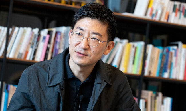 김세연 전 의원은 여당이 된 국민의힘을 두고 “잠시 고립에서 벗어나는 듯하다가 자발적으로 고립 상태로 돌아가는 모양새”라고 혹평했다. [지호영 기자]