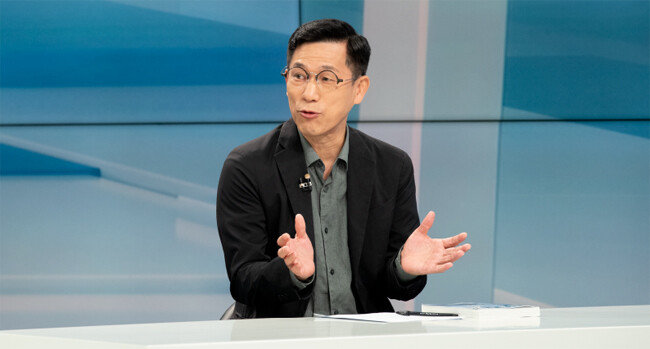 MBC의 이른바 ‘검언유착 의혹’ 보도가 가진 문제점을 면밀히 분석한 진중권 광운대 특임교수. [지호영 기자]