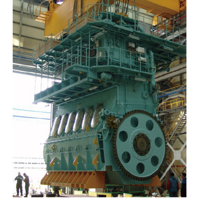 경남 창원시 STX중공업 본사에서 생산하고 있는 선박용 저속(대형) 디젤엔진. [STX중공업]