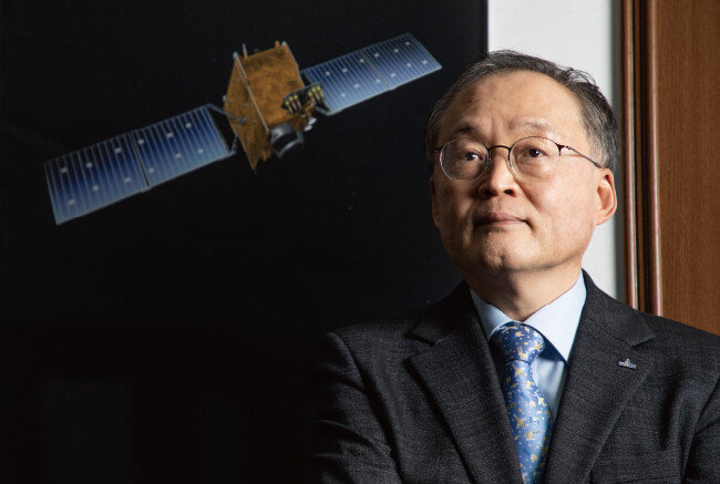 2월 7일 이상률 원장은 ‘신동아’와 인터뷰하면서 “뉴 스페이스 시대는 한국에 기회가 될 것”이라고 말했다. [조영철 기자]