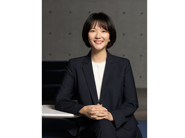 2월 실적발표 때 최수연 네이버 대표이사는 “검색 내 브랜드 탐색 경험 또한 개선해 네이버쇼핑에 보다 강력하게 록인(Lock-in) 시킬 계획”이라며 패션 사업 강화 계획을 밝혔다. [네이버]