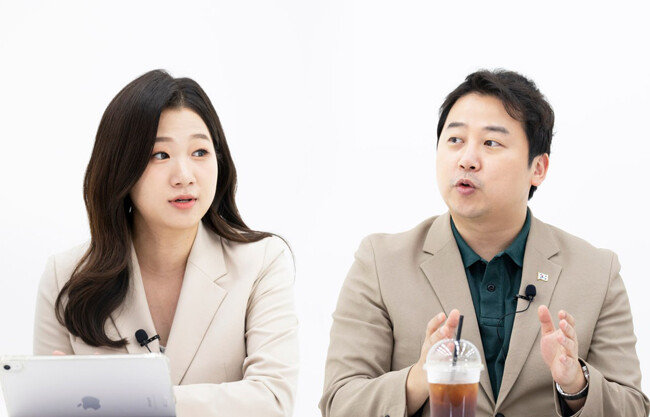 박성민 전 대통령청년비서관(왼쪽), 장예찬 국민의힘 최고위원. [지호영 기자] 
