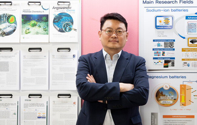 6월 8일 정경윤 KIST 에너지저장연구센터 센터장은 ‘신동아’와 인터뷰하면서 “2차전지 시장에서 한국이 승자가 되기 위해선 기술력으로 중국을 따돌려야 한다”고 말했다. [지호영 기자]