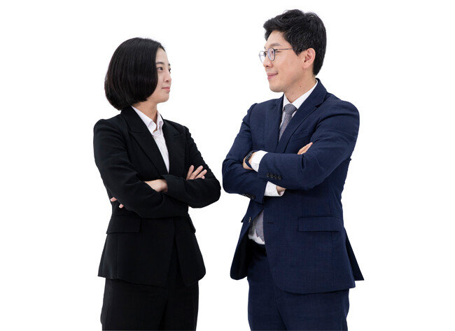 류호정 정의당 의원(왼쪽). 김병민 국민의힘 최고위원. [지호영 기자]