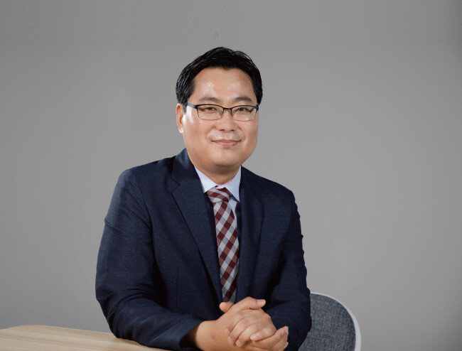 김인만 김인만부동산경제연구소 소장은 “바닥을 지나가야 다음 상승장으로 진입할 수 있다. 만약 바닥 시그널을 감지하면 공포에 떨기보다 다행으로 여기라”고 조언했다. [조영철 기자]