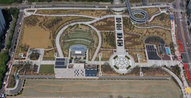 경기 성남시 수정구 신흥동 옛 제1공단 부지 일부에 조성한 근린공원 전경. [성남시]