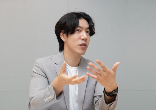 이석근 ‘미국 주식 히든 챔피언 33’ 저자. [박해윤 기자]