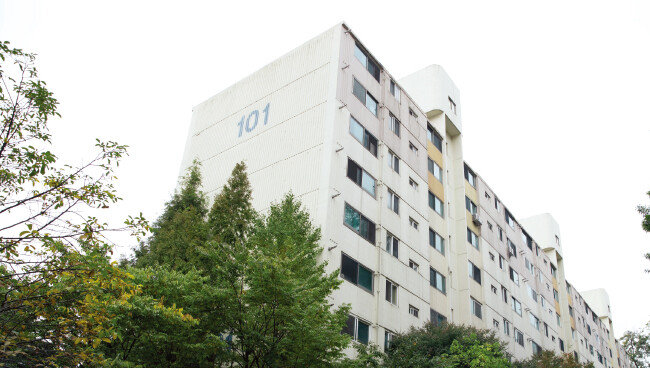 김부선 씨가 입주한 아파트 전경. [지호영 기자]