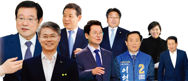 이용섭 대통령직속 일자리위원회 부위원장, 민형배 광주 광산구청장, 윤장현 광주광역시장, 국민의당 천정배 의원, 민주통합당 강기정 전 민주통합당 최고위원, 더불어민주당 이형석 · 양향자 최고위원, 국민의당 박주선 의원(왼쪽부터).