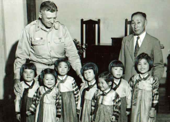 [사진 제공 · 11TH POST]