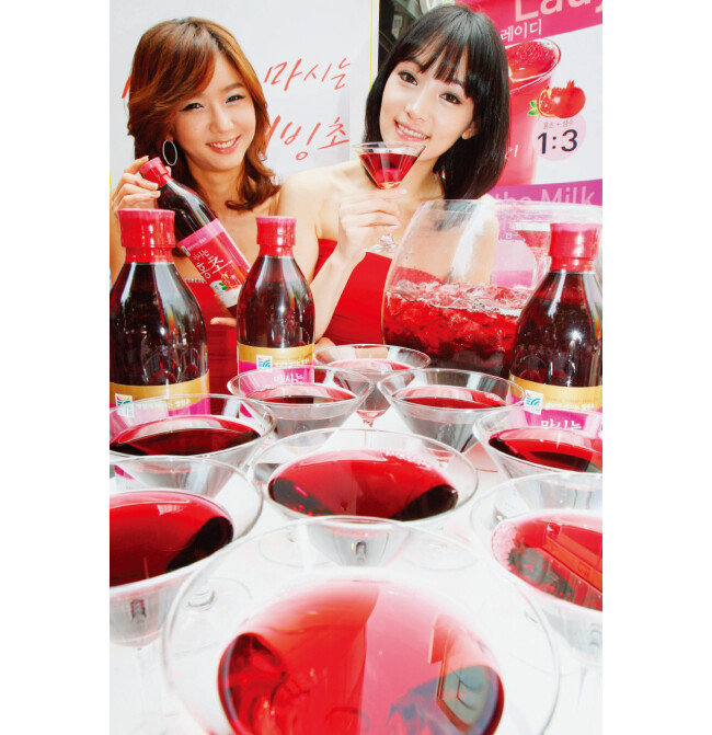 2006년 대상 청정원이 ‘마시는 홍초’를 출시할 당시 행사 모습. [동아DB]