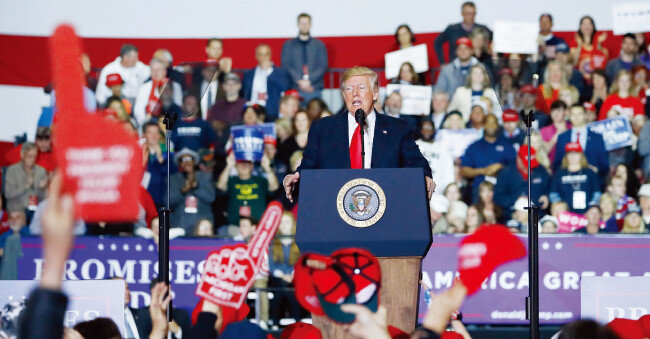 미국 공화당 소속 하원의원들이 노벨평화상 후보로 추천한 도널드 트럼프 미국 대통령. [뉴시스]