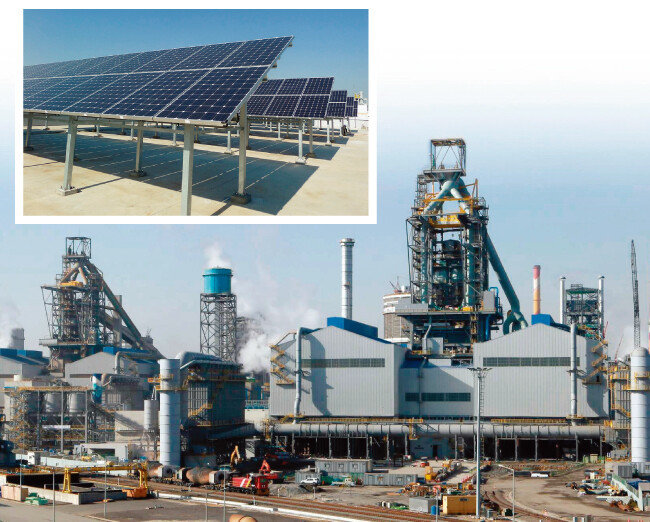 정부의 탈원전 정책이 오히려 신재생에너지의 대표주자인 태양광 사업에 악영향을 미치는 것 아니냐는 의견이 나오고 있다(위). 산업용 전기요금이 오르면 국내 제조업체 중 전기력 사용량이 가장 많은 현대제철도 타격을 받을 수 밖에 없다. [동아DB]