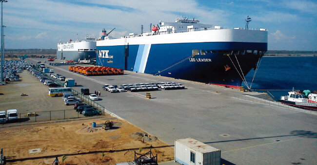  스리랑카 함반토타항의 모습. 2017년 중국이 99년간 이 항구의 운영권을 갖게 됐다. [위키피디아]