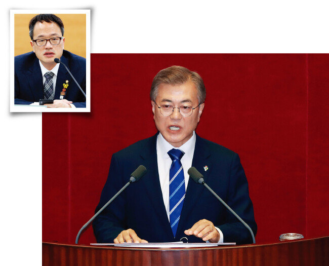 문재인 대통령이 취임 후 첫 시정연설을 하는 모습(아래) 과 청년층의 지지율 하락을 지적한 더불어민주당 박주민 최고위원. [뉴스1]