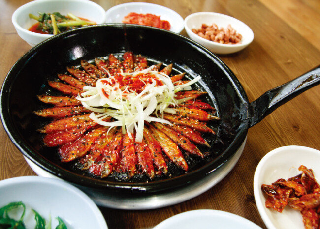 양념 맛이 좋은 도리뱅뱅이. [사진 제공·김민경]