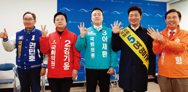 경남 창원성산 보궐선거에 출마한 더불어민주당 권민호, 자유한국당 강기윤, 바른미래당 이재환, 정의당 여영국, 민중당 손석형 후보 (왼쪽부터). [뉴시스] 